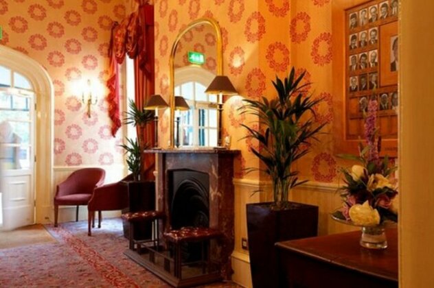 Coulsdon Manor 'A Bespoke Hotel' - Photo2