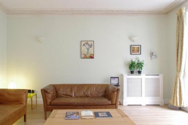 Covent Garden Superior Two Bedroom Aparment on Strand - Photo4