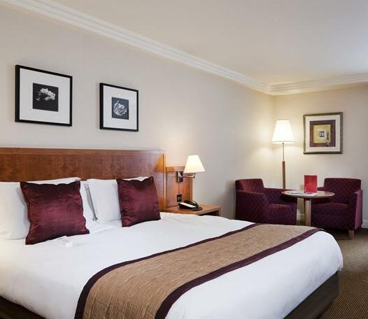 Crowne Plaza Heathrow