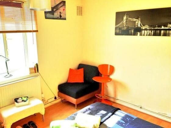 Double Bed in Brixton - Photo4
