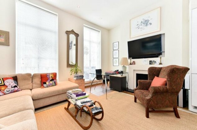 Elegant 3 bed apt with rooftop terrace in Pimlico - Photo2