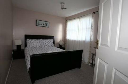 Exclusive 3 Bed House London - Photo4