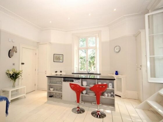 FG Property- Notting Hill Gate- Norland Square - Photo5
