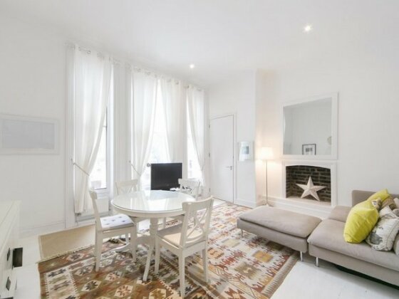 FG Property - Notting Hill Westbourne Park Road - Photo2