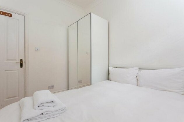 Flat Near Liverpool Street With 2 Bedrooms - Photo4