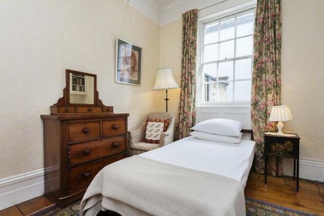 Four Bed House Warwick Way Pimlico - Photo3