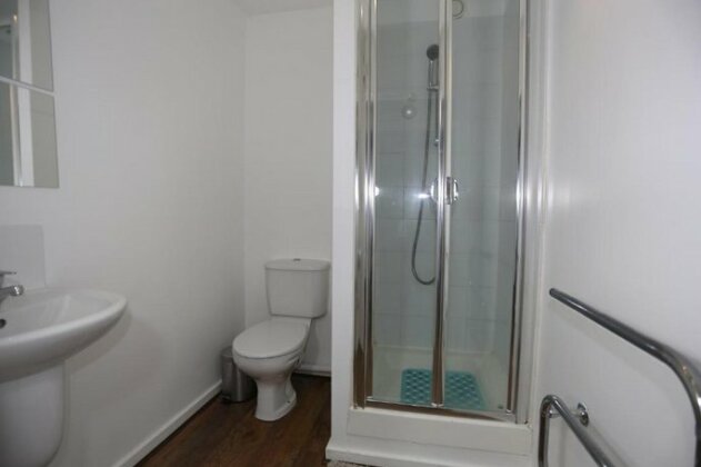 Gorgeous 2 bedroom 2 bathroom Woolwich - Photo4