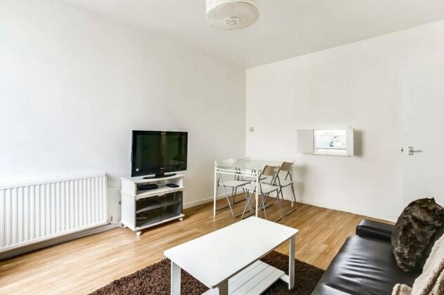 Great 1 BED in perfect West London location - Photo4