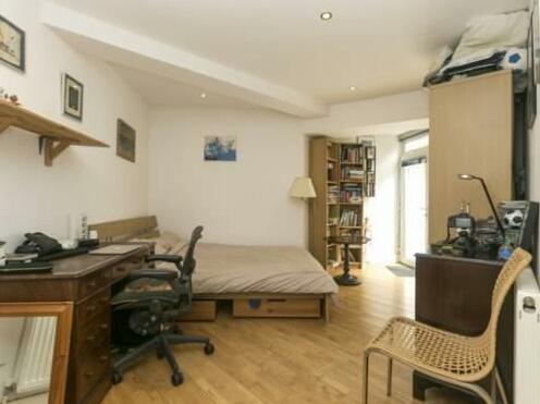 Great London 2 Bed Apartment