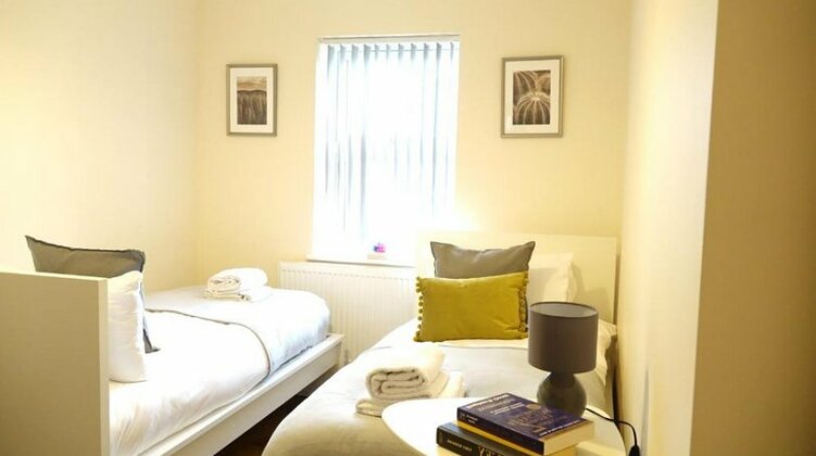 Heathrow Ensuites Rooms