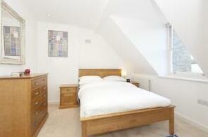 Highgate West Hill by Onefinestay - Photo3