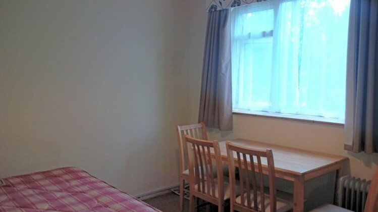 Homestay - Double Room North Finchley