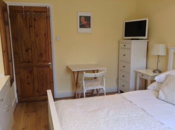 Homestay - Hampstead Clean Double Room - Photo5