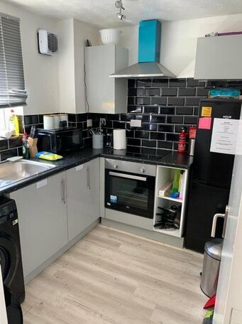Immaculate one bed flat - Photo4