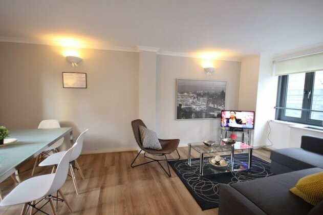 Liverpool St Apartment - City Stay London - Photo2