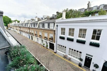 Lovely Flat with a balcony in Chelsea
