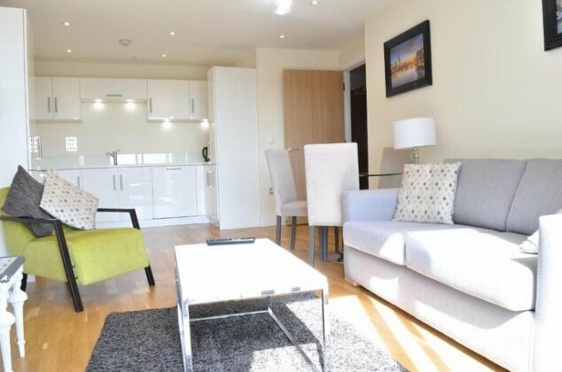 Lovely Modern 1 Bed in Perfect SE1 Location - Photo2