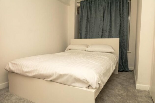 Marble Arch Apartment 2