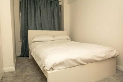 Marble Arch Apartment 2