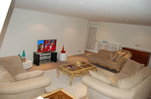 Mayfair Piccadilly Apartment - Photo4