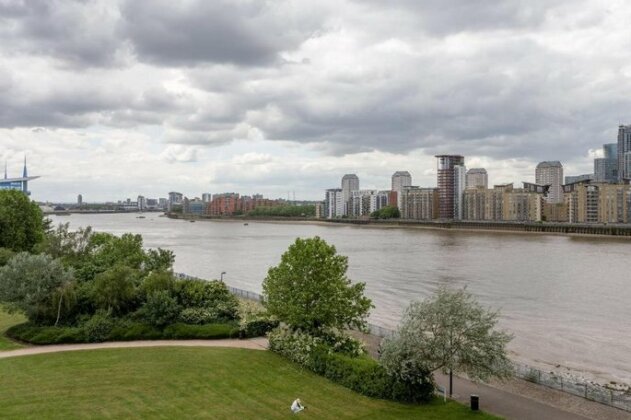 Modern 1 Bedroom Stunning View of Thames