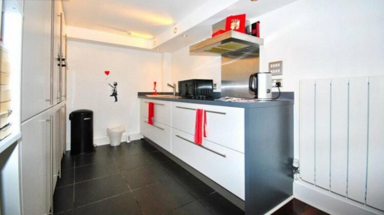 Modern 2 Bed apartment in Royal Arsenal Riverside Woolwich - Photo5