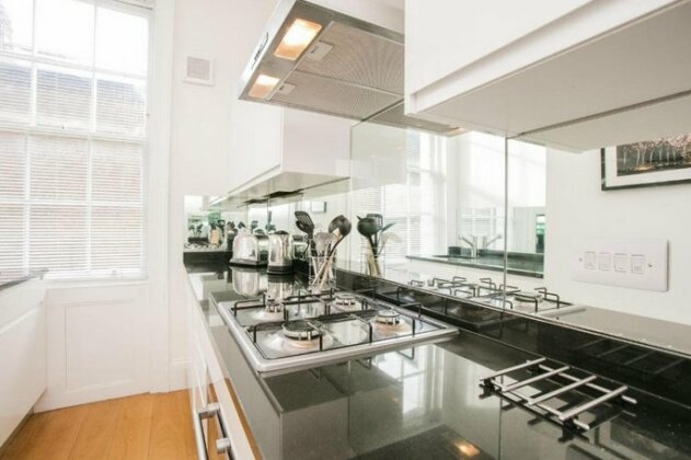 Modern and Bright 1 Bed Apartment in Marylebone - Photo3