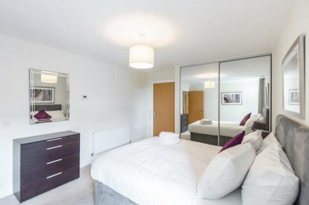 Modern Apartment West London