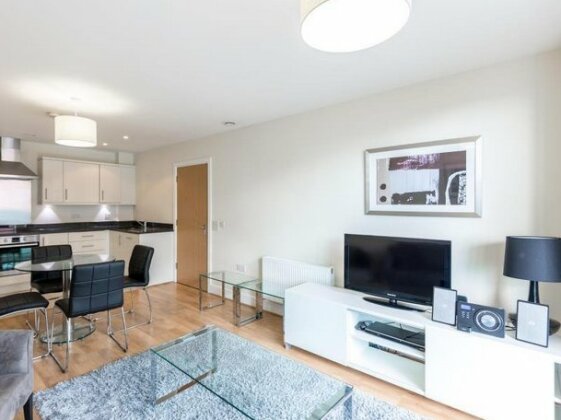 Modern Apartment West London - Photo5