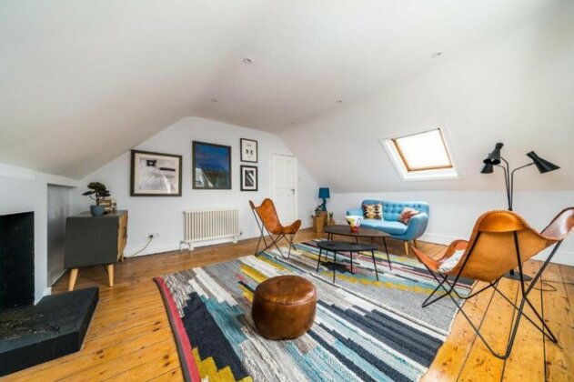 NEW Bohemian 2 Bedroom Victorian Flat in Dalston - Photo5