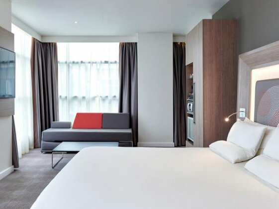Novotel London Heathrow Airport T1 T2 and T3 - Photo4