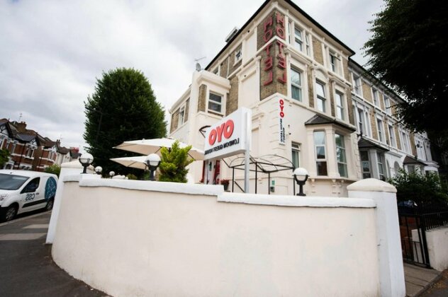 OYO London Guest House - Photo3