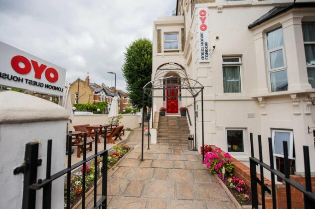 OYO London Guest House - Photo4