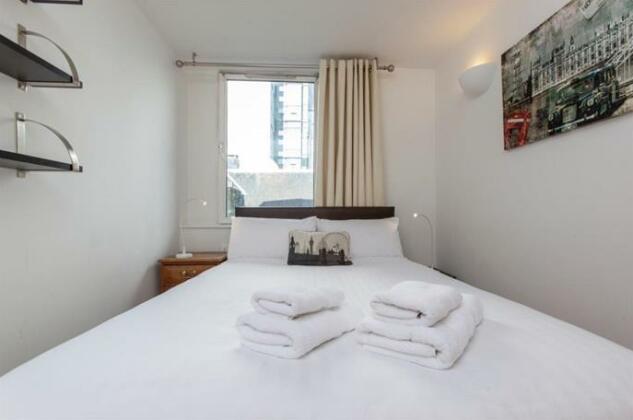 Piccadilly Circus and Covent Garden by Club Living - Photo4