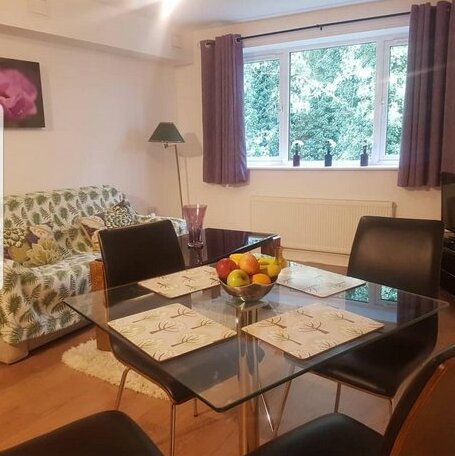 Plumstead Serviced Apartment - Photo2
