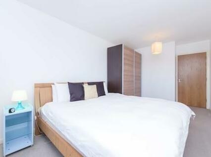 Roffey Apartment Canary Wharf