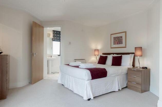 Roomspace Serviced Apartments - River House - Photo2