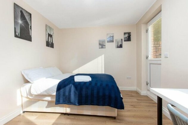Saltwell Street Deluxe En Suite Room - Photo2
