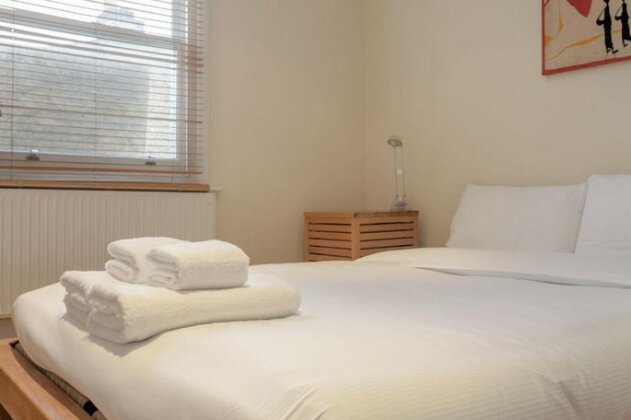 Spacious 2 Bedroom Flat in the Heart of Brixton - Photo5
