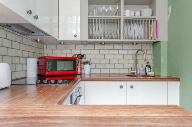 Specious 2 Bedroom Entire Property Near Central London - Photo4