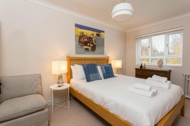 Stunning Two Bed Flat