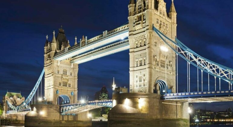 Sweet Home in Tower of London