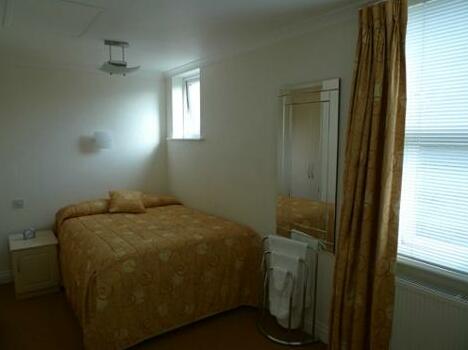 Thames View Serviced Apartment - Photo3