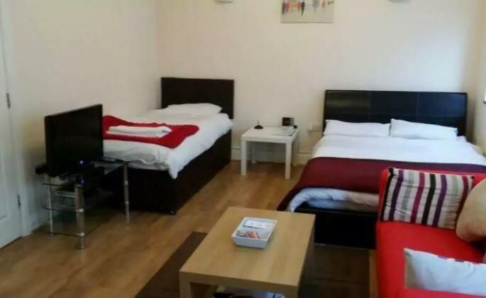 The Quarters Serviced Apartments - Photo3