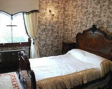 The Victorian Villa Bed & Breakfast - Photo2