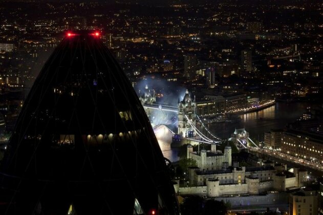 Tower Bridge Accommodations