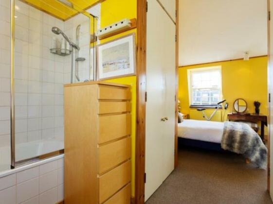 Veeve 3 Bed 3 Bath House On Liverpool Road Islington - Photo4