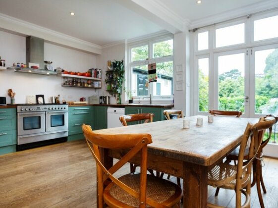 Veeve 3 Bed House In Stylish Crouch End - Photo2