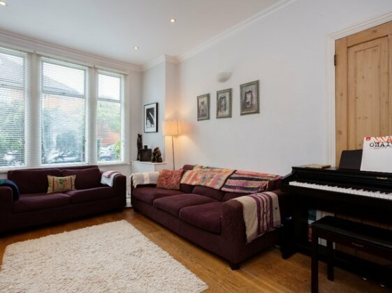 Veeve 3 Bed House In Stylish Crouch End - Photo4