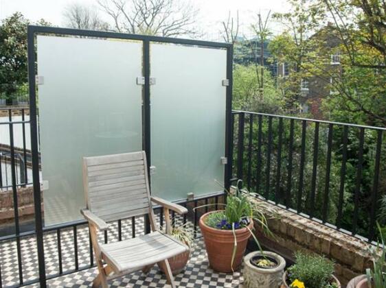 Veeve 3 Bed House On Oakley Road East London - Photo2
